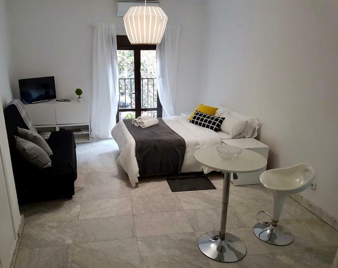Madrid City Apartments: Huertas Exterior photo